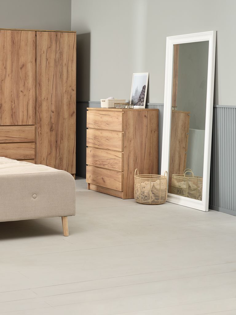 Commode – 4 tiroirs – Chêne naturel sauvage