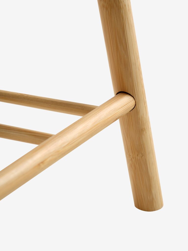 Banc en bambou avec étagère et assise tissu gris