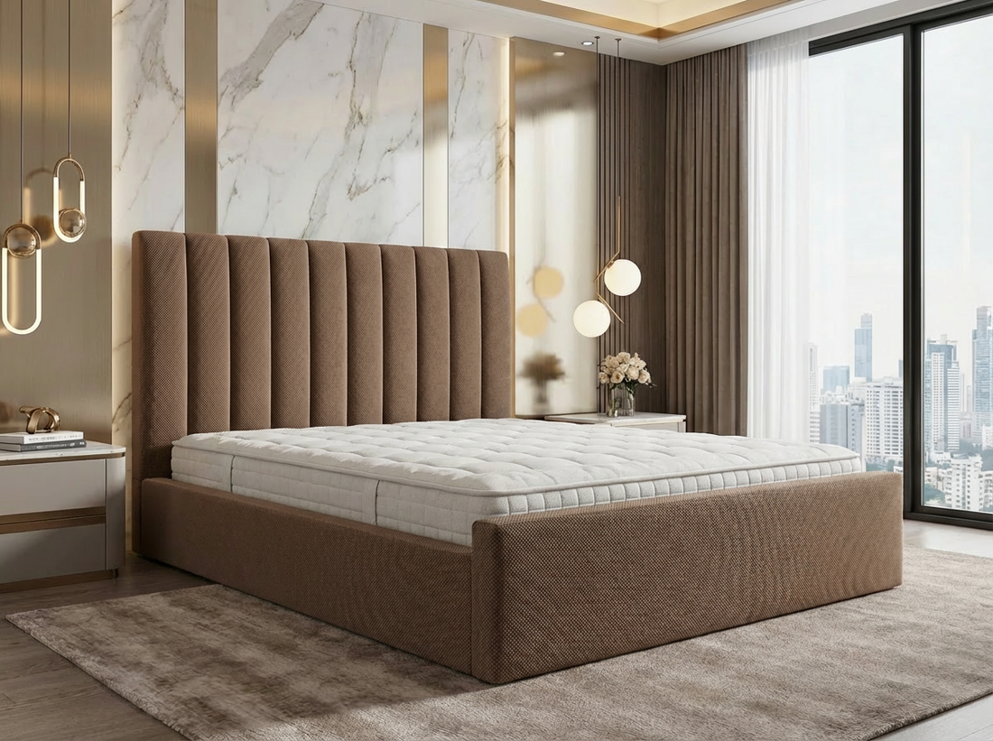 Cadre de Lit Moderne Cannele en Tissu Texturé Marron/Taupe - Tête de Lit Haute (Ribbed) - Tailles Queen et King