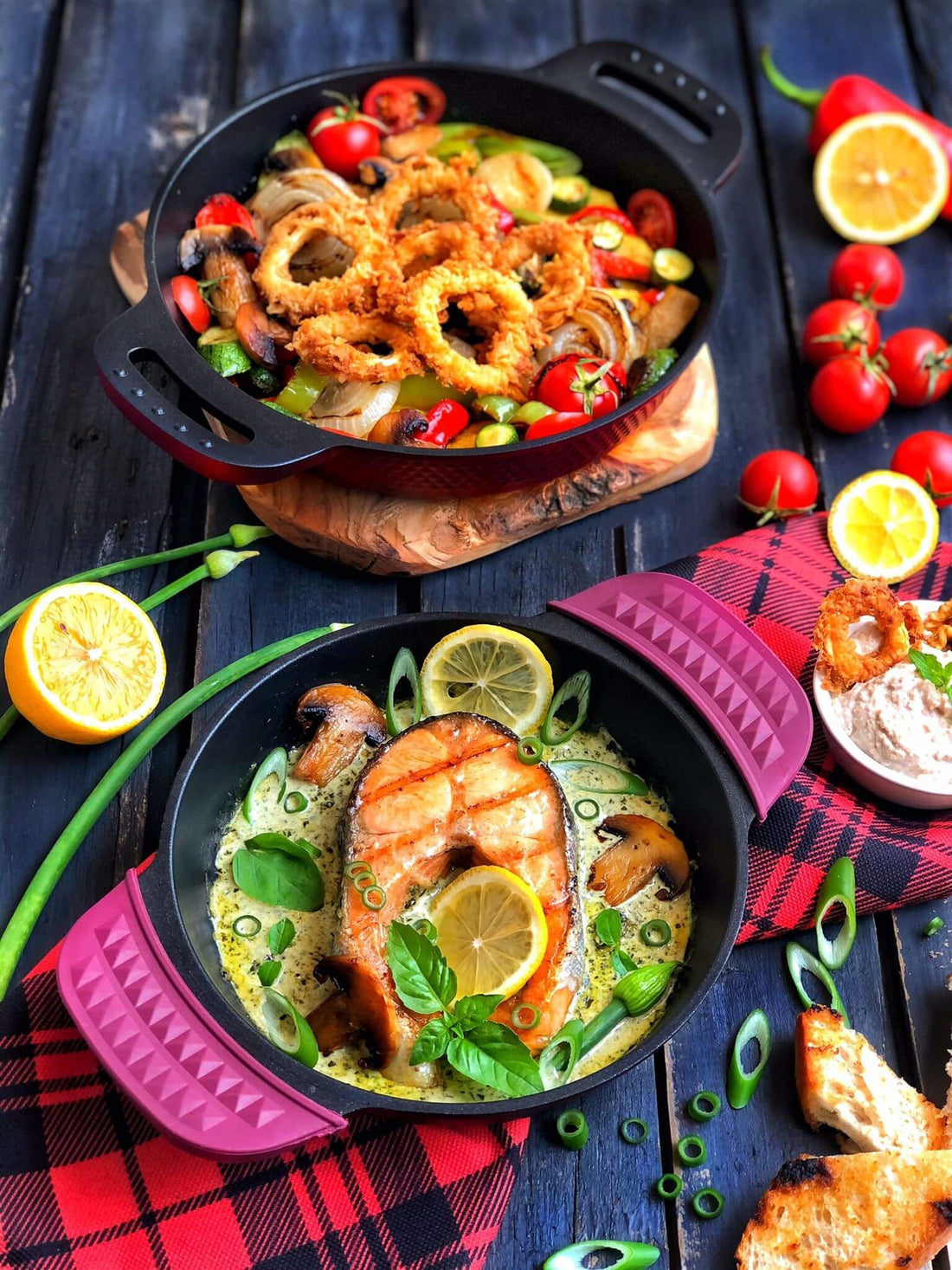 Amboss Kuvars Ensemble de 2 Poêles en Fonte avec Revêtement Titane 18 cm et 22 cm – Bordeaux