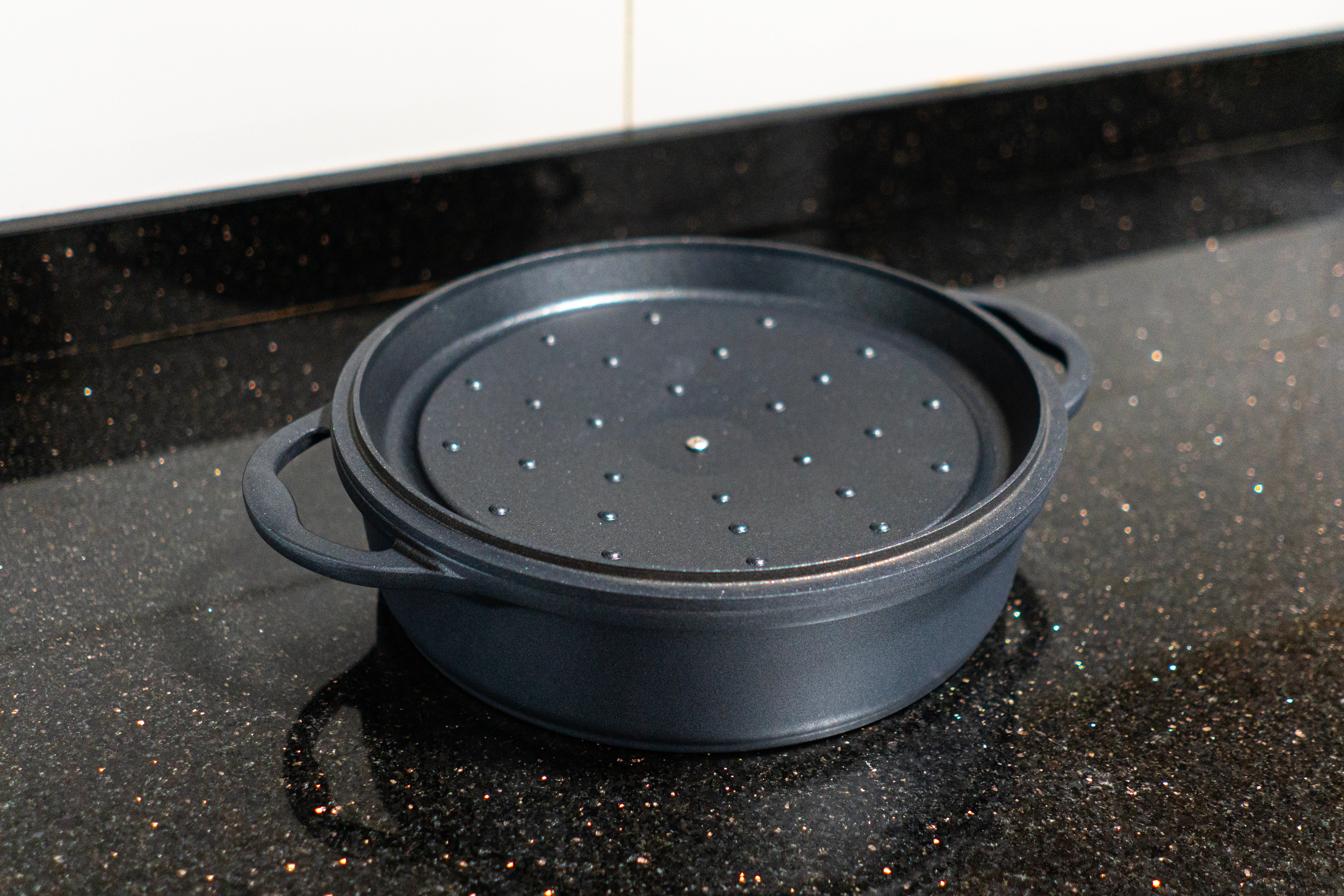 Faitout Rond en Fonte Émaillée 28 cm – Gris Métallisé