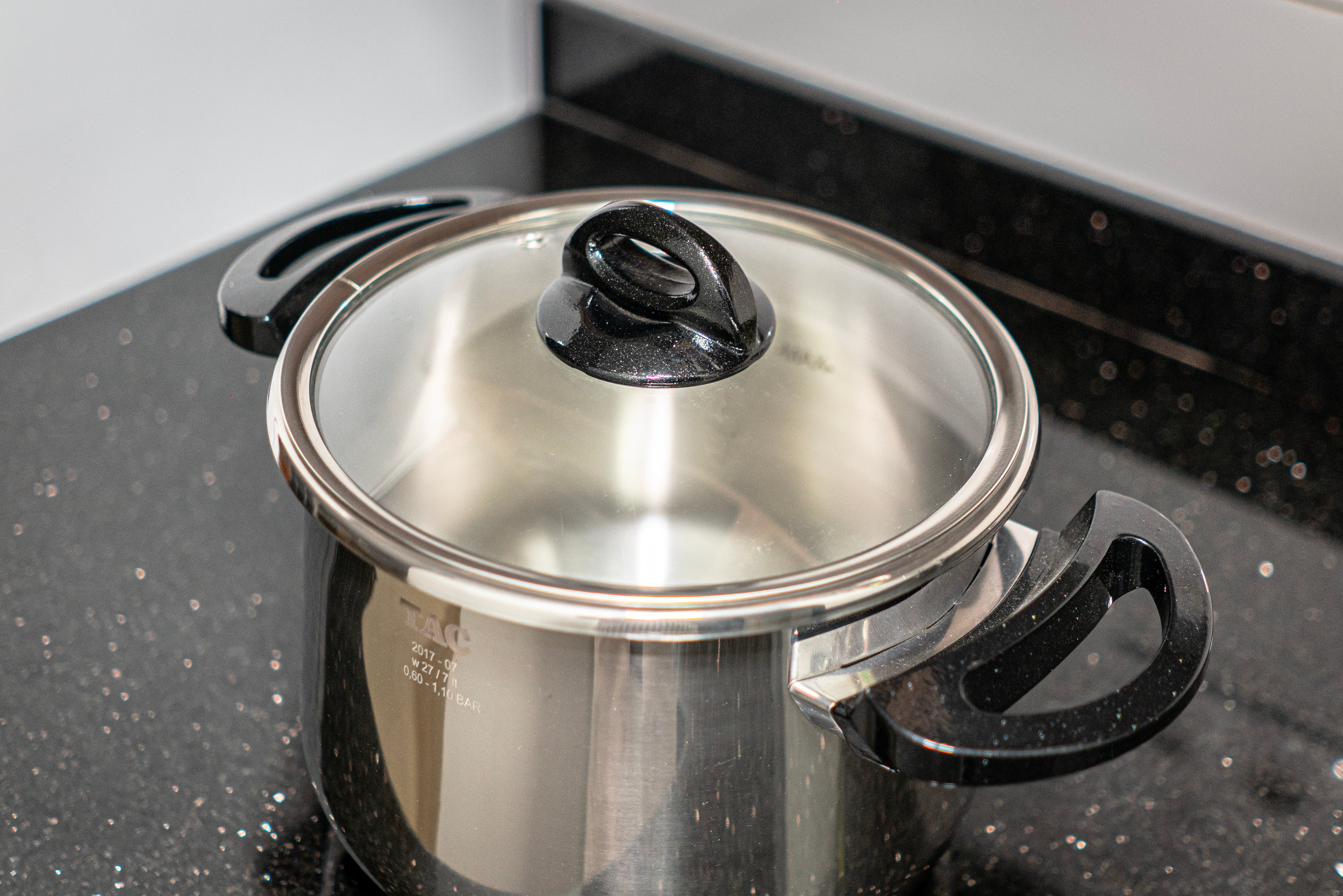 Taç Marmite Inox 4.5 Lt Noir -  Couvercle en verre – Haute Qualité